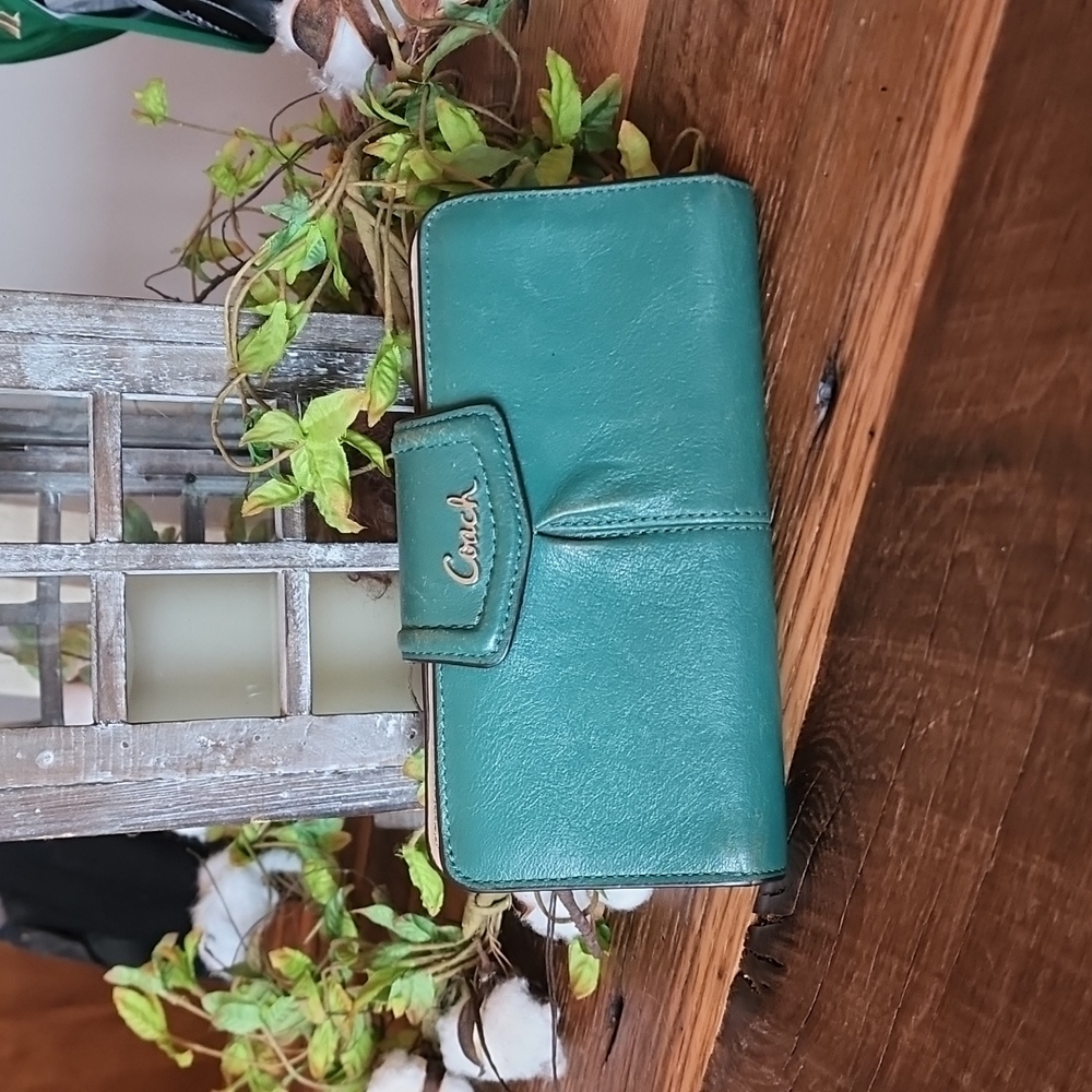 Coach wallet